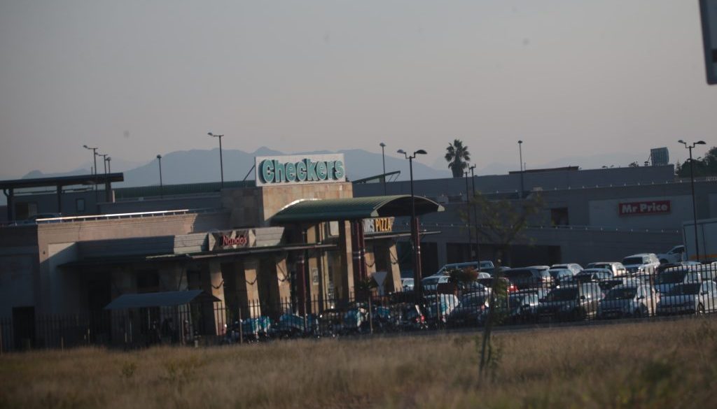 Savannah MALL shooting incident A man was robbed in a shooting incident in Savannah Mall