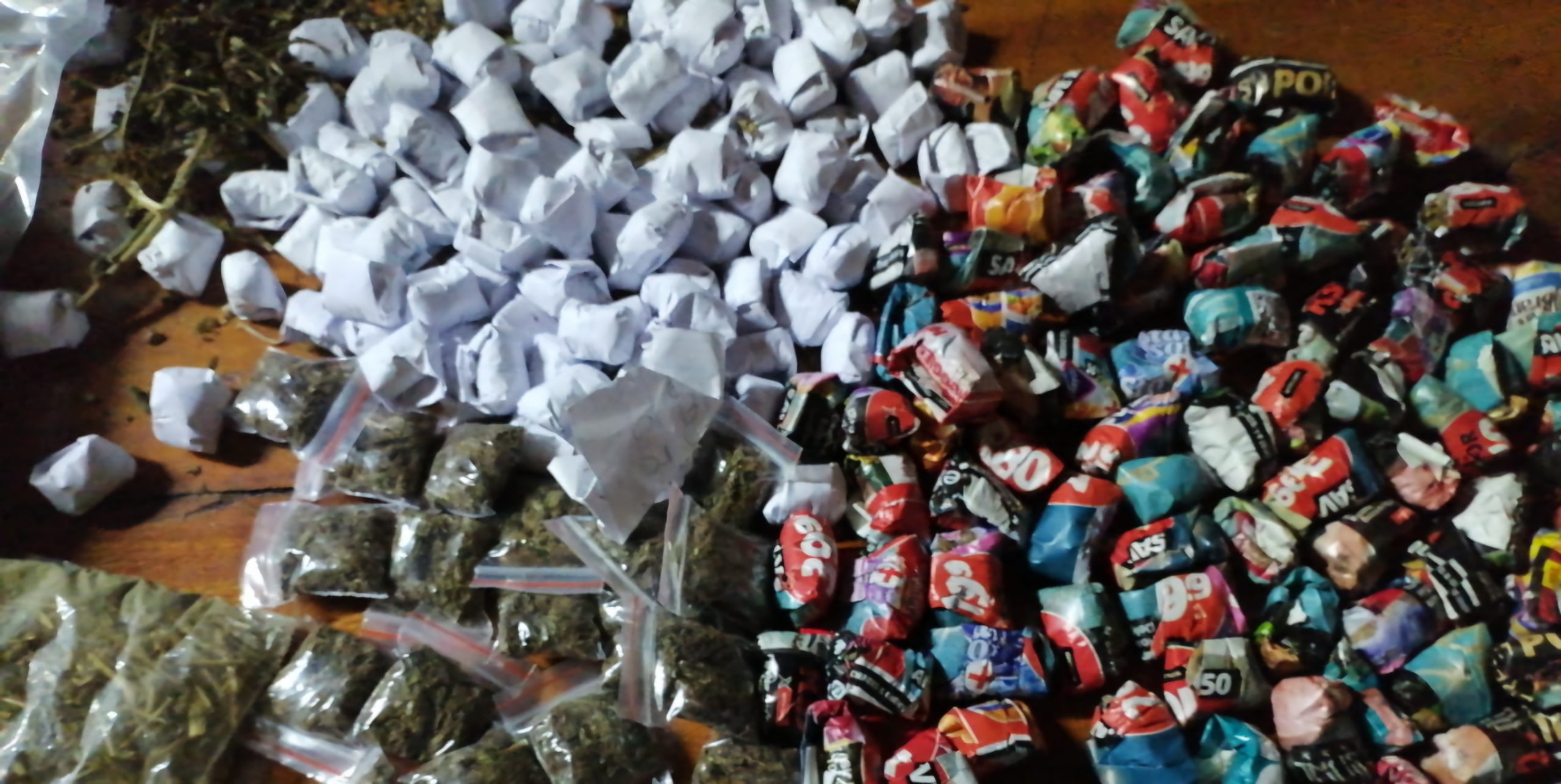 Two drug dealers were arrested for selling nyaope, crystal-meth and rock cocaine to University of Limpopo students at Gate 2 on Sunday.