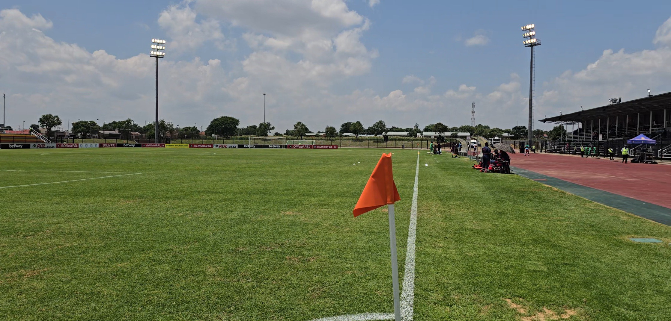 The Polokwane Municipality has issued an official apology following a floodlight failure at Seshego Stadium on Tuesday.