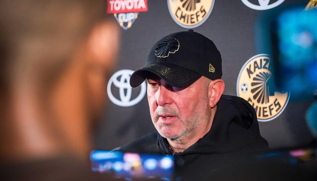 Chiefs coach Nasreddine Nabi forced to return to Tunisia - Limpopo Chronicle