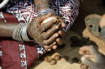 Mother and daughter’s bodies discovered without heads