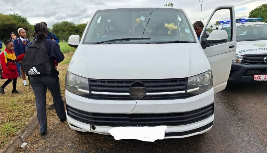 A Scholar transport vehicle was caught by a traffic official in Limpopo.